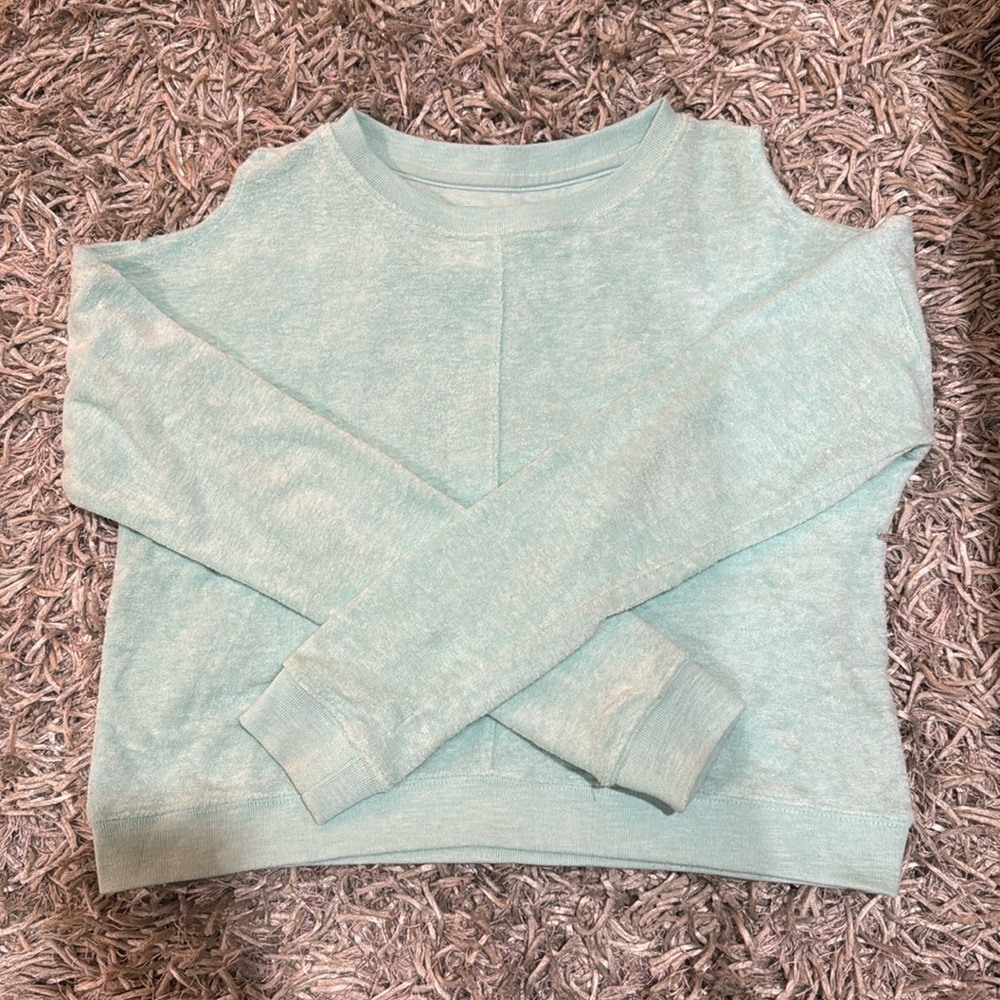 Aeropostale Teal Terry Cloth Long sleeve. Women’s Small.‎